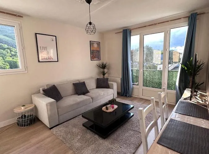 Apparemment T3 55m2 Appartement *